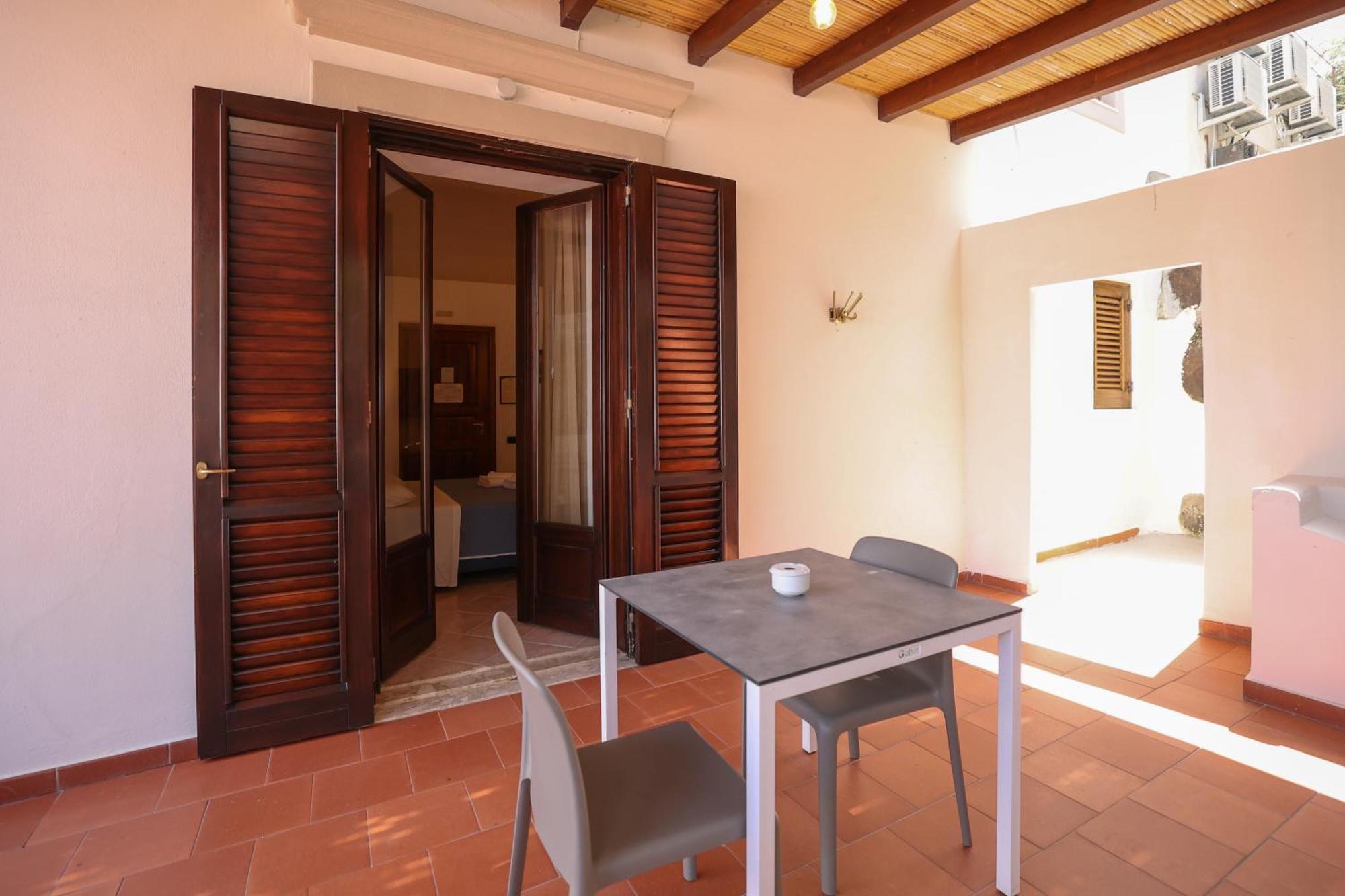 Hotel Villa Cute - Hvc Λίπαρι Εξωτερικό φωτογραφία